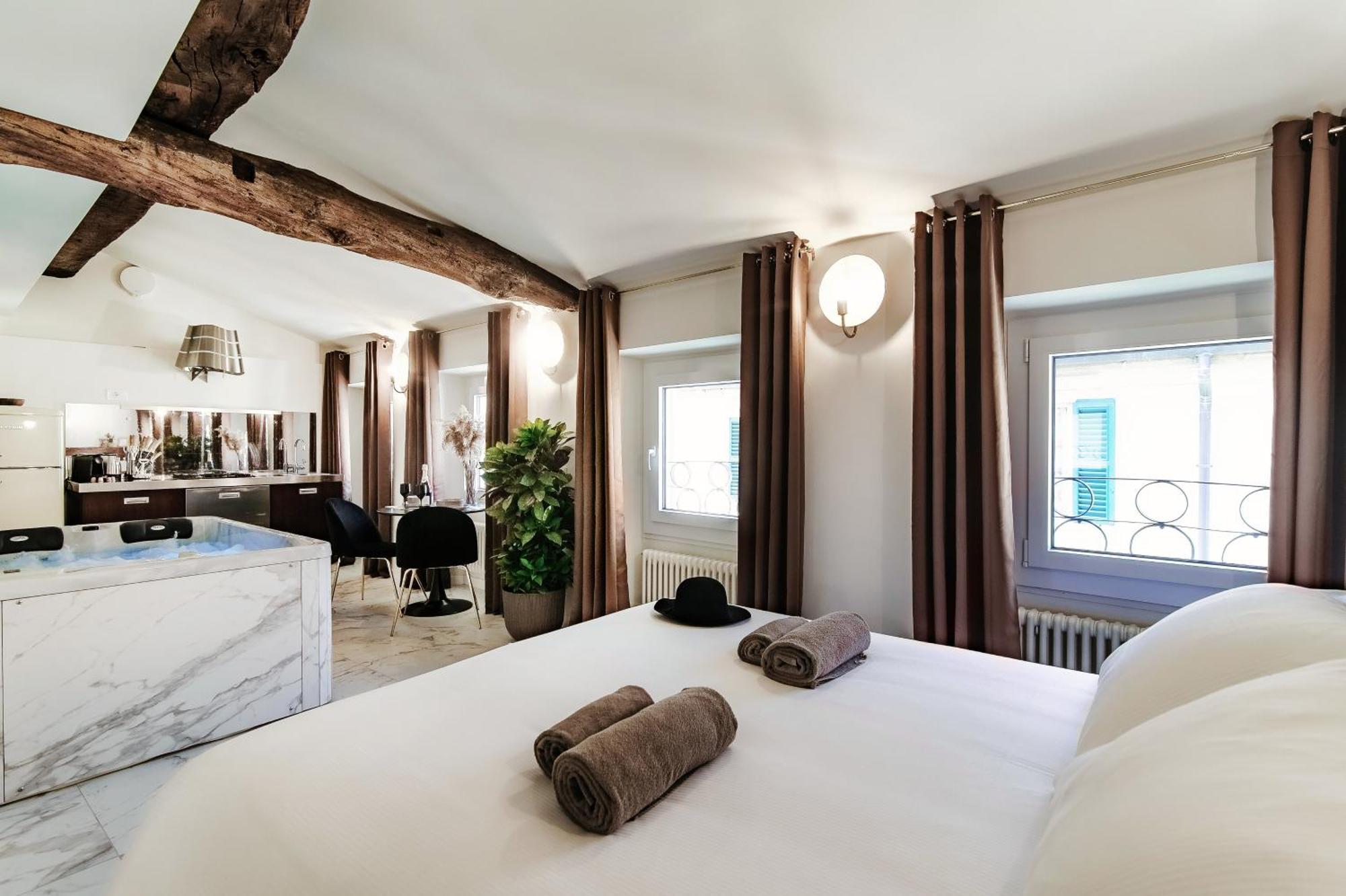 Sahara & Amazzonia Luxury Rooms- The House Of Travelers Όπως Εξωτερικό φωτογραφία