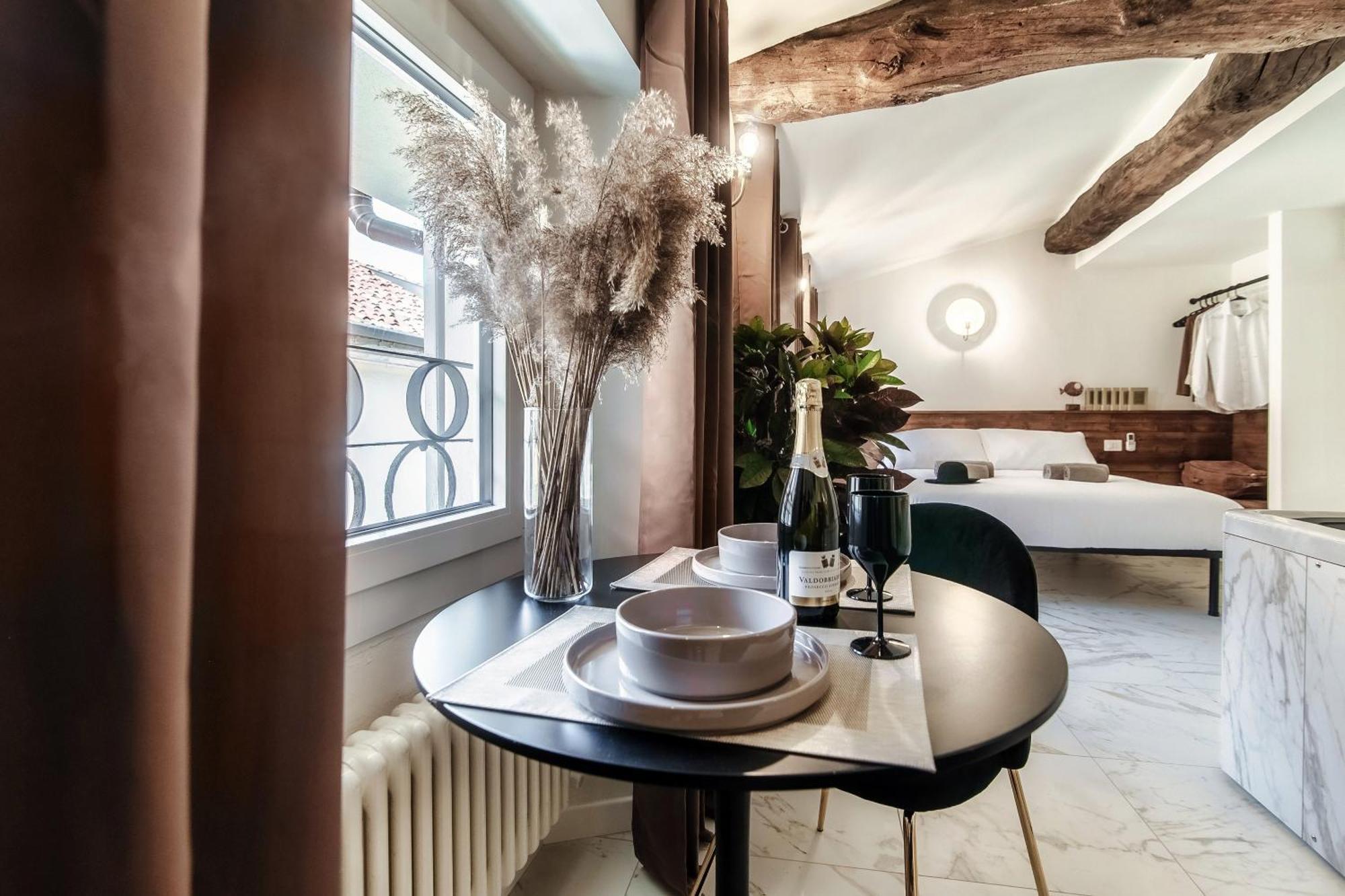 Sahara & Amazzonia Luxury Rooms- The House Of Travelers Όπως Εξωτερικό φωτογραφία
